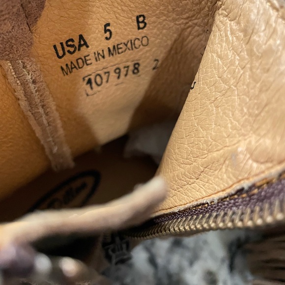 New J.B. Dillon Fringe Western Ankle Booties Suede Tan Cowboy Boots Size 5 - Picture 6 of 9